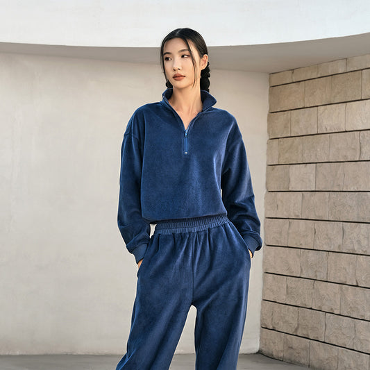 La Nikar Half-Zip Sweatshirt