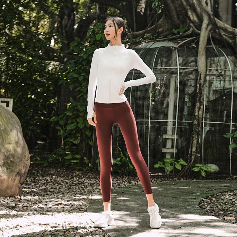 La Nikar Short Top Standing Collar Slimming Yoga Wear