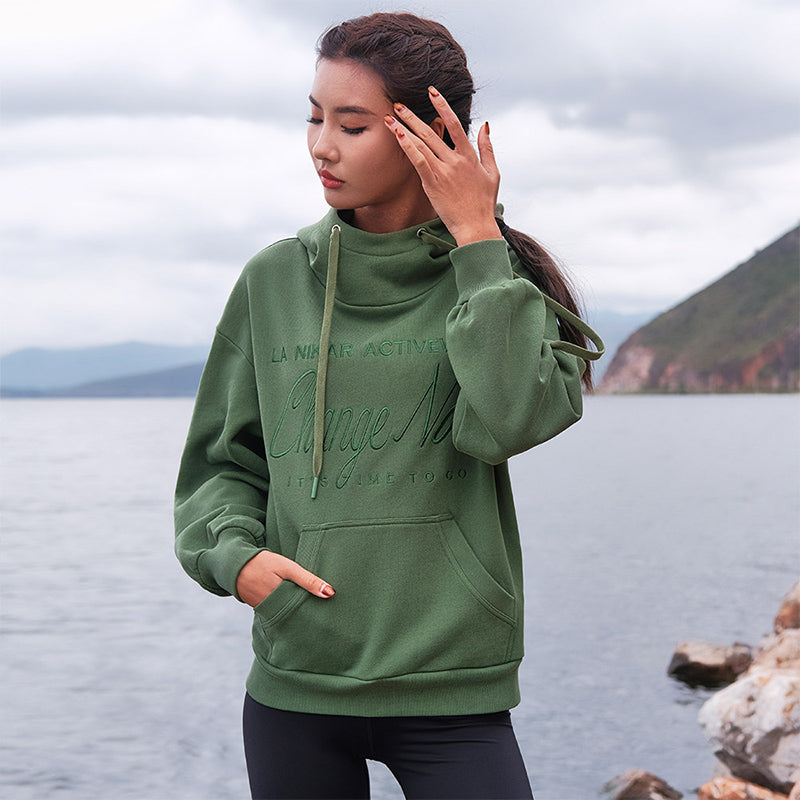 La Nikar Women's Autumn/Winter Warm Long Sleeve High Neck Loose Hooded Gym Top